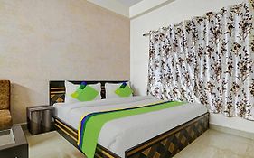 Treebo Alankar Hoshangabad Road